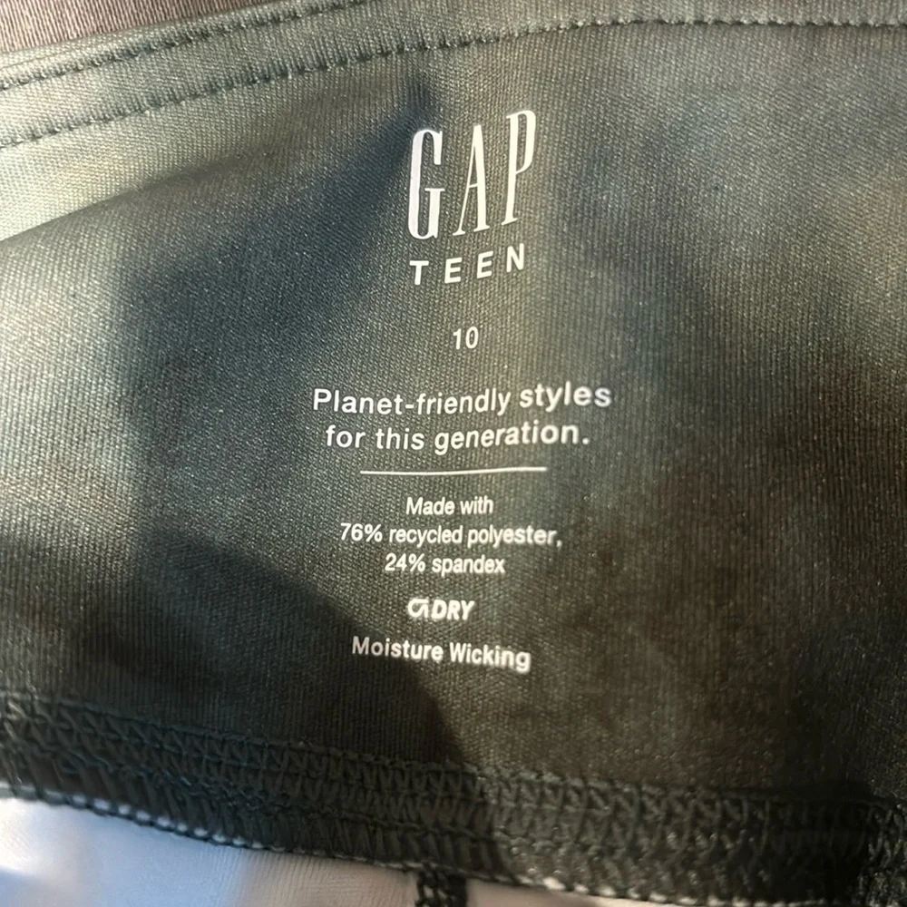 GAP Teen leggings with pockets in green